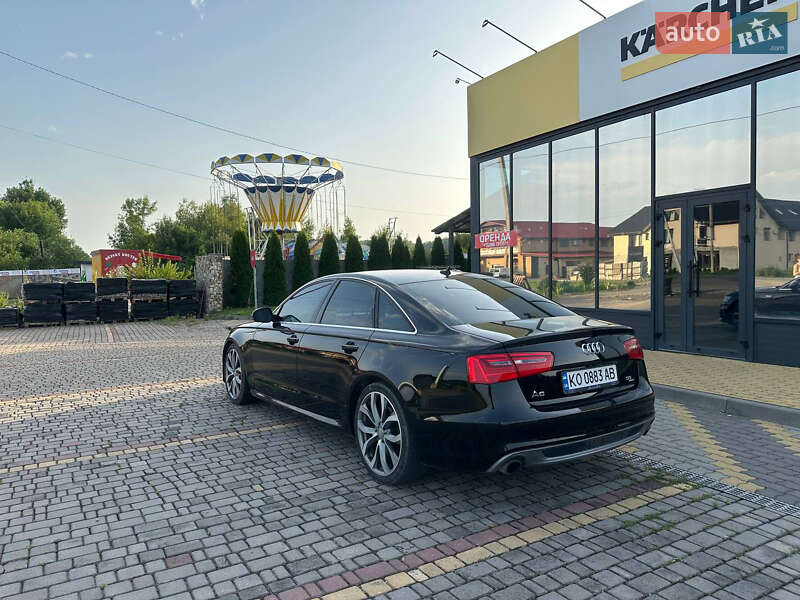 Седан Audi A6 2012 в Иршаве