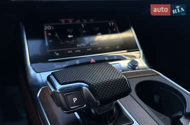 Седан Audi A6 2018 в 