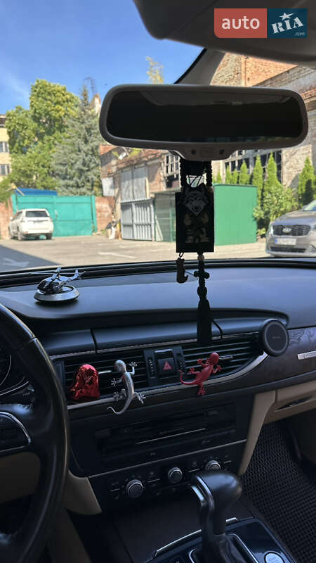Седан Audi A6 2013 в Львове