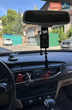 Седан Audi A6 2013 в 