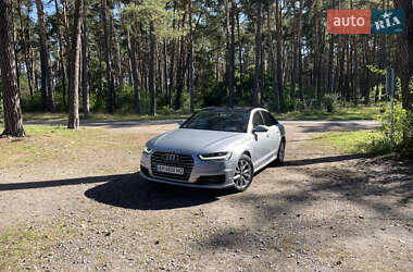 Седан Audi A6 2015 в 