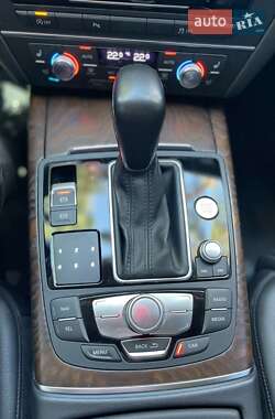 Седан Audi A6 2015 в 