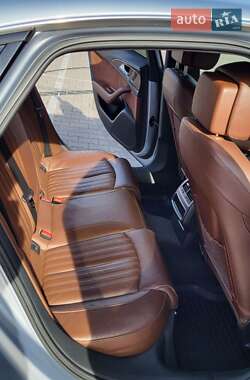 Седан Audi A6 2016 в 