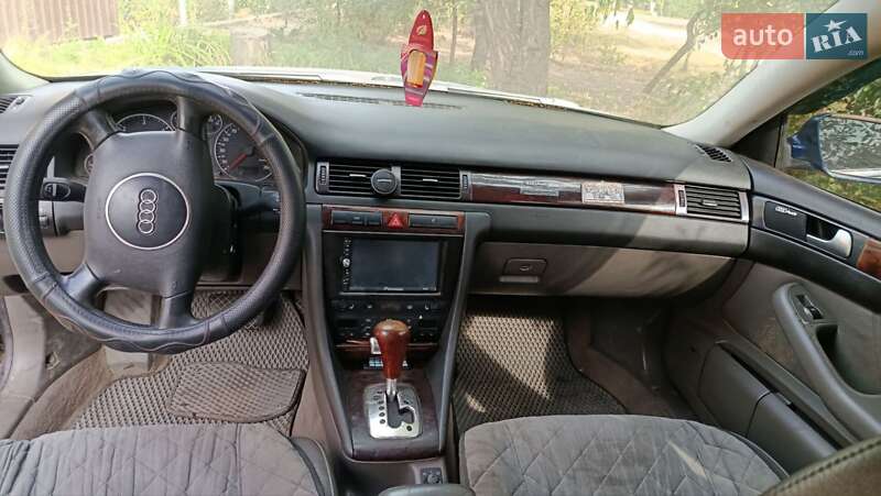Універсал Audi A6 2002 в 