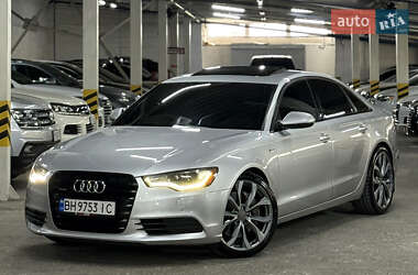 Седан Audi A6 2013 в 