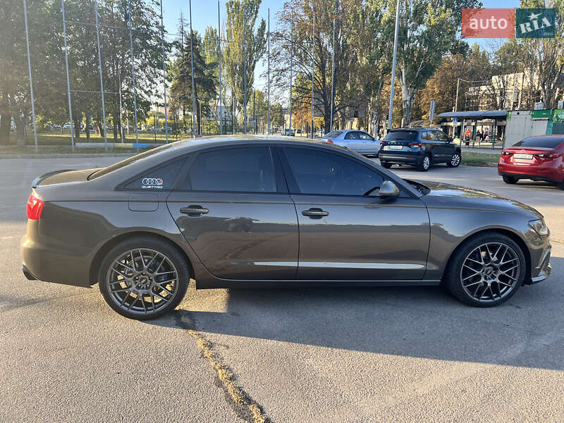 Седан Audi A6 2012 в Запорожье