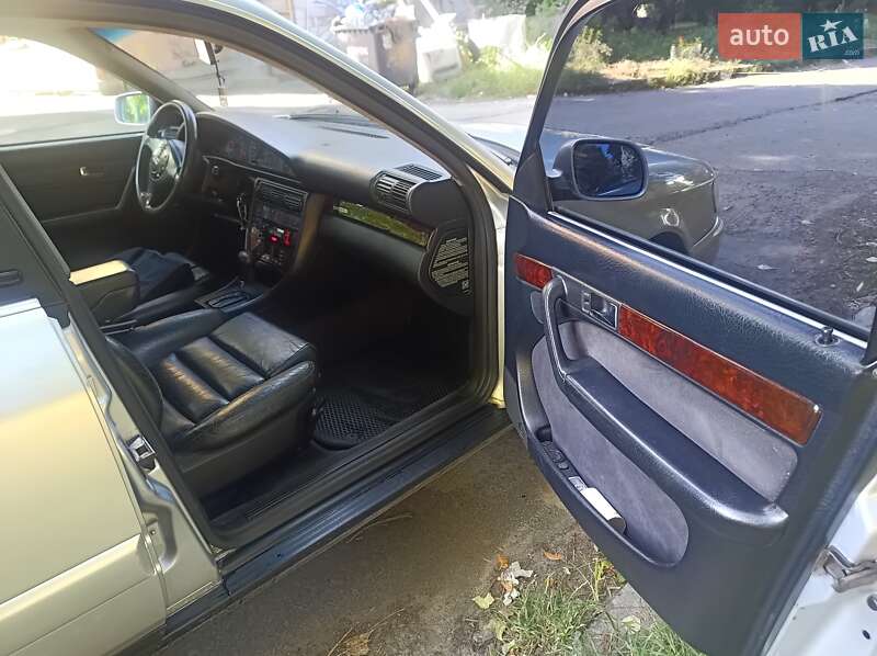 Универсал Audi A6 1996 в Киеве