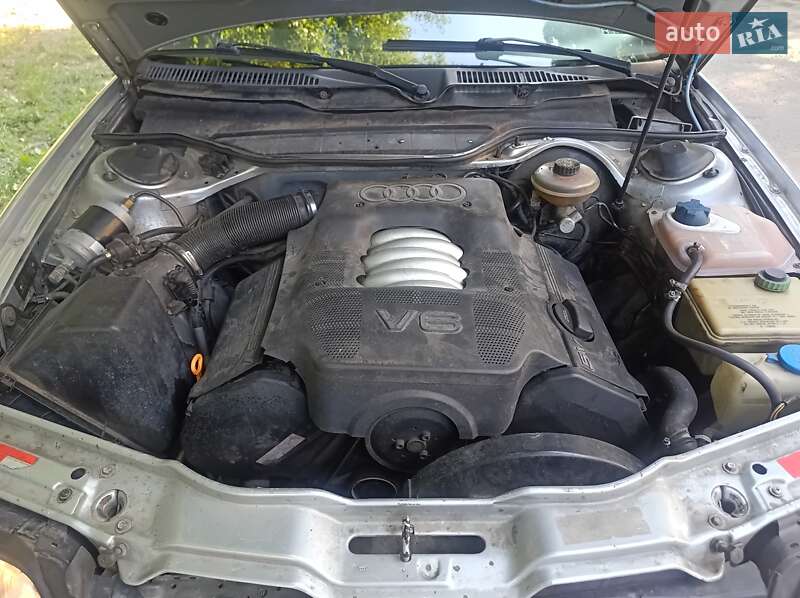 Универсал Audi A6 1996 в Киеве