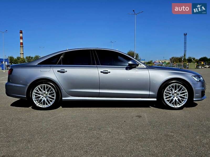 Седан Audi A6 2015 в Днепре