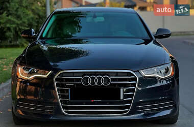 Седан Audi A6 2012 в 
