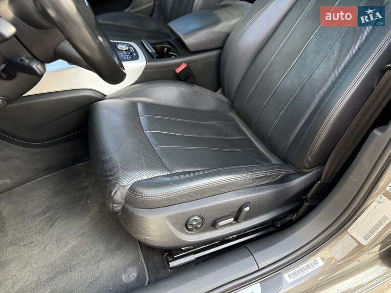 Седан Audi A6 2012 в Львове