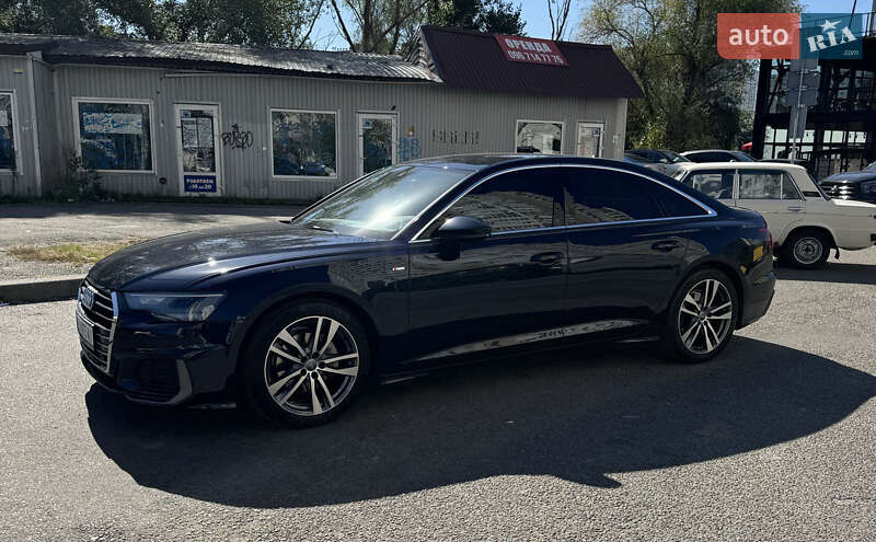 Седан Audi A6 2019 в Киеве