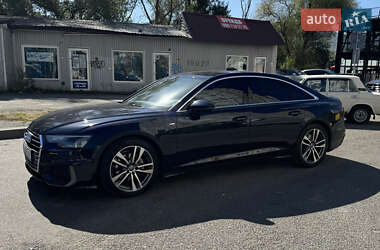 Седан Audi A6 2019 в 