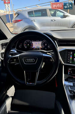 Седан Audi A6 2019 в 