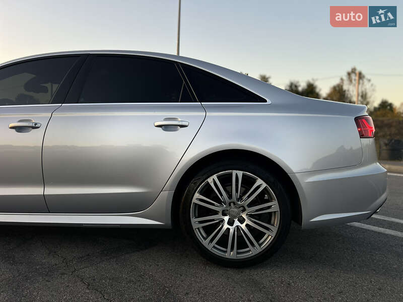 Седан Audi A6 2016 в Полтаве