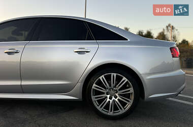 Седан Audi A6 2016 в 