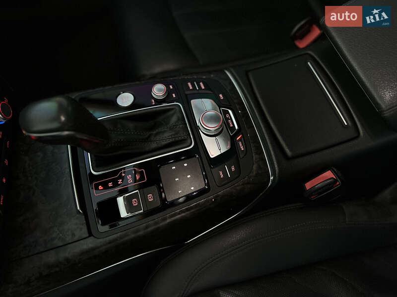 Седан Audi A6 2016 в Полтаве