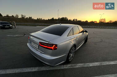 Седан Audi A6 2016 в 