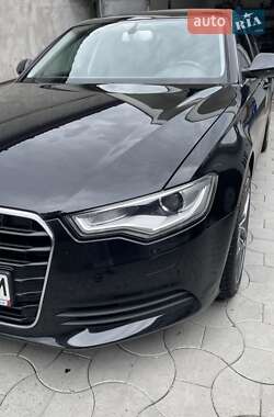 Седан Audi A6 2012 в 