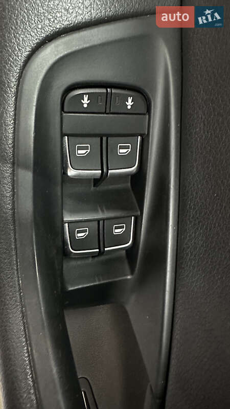 Седан Audi A6 2015 в Киеве