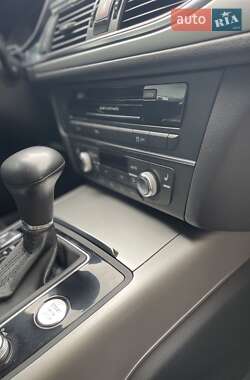 Седан Audi A6 2012 в 