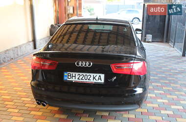 Седан Audi A6 2013 в 