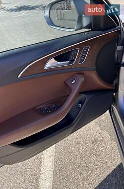 Седан Audi A6 2015 в 