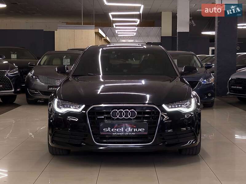 Седан Audi A6 2013 в 