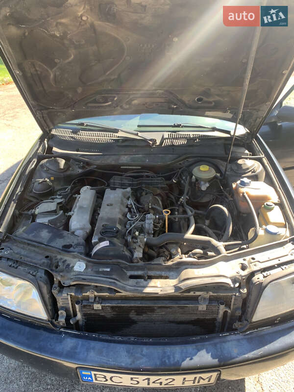 Універсал Audi A6 1995 в Рава-Руській