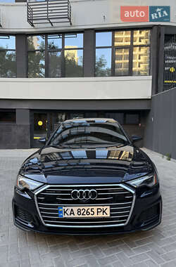 Седан Audi A6 2022 в 
