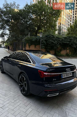 Седан Audi A6 2022 в 