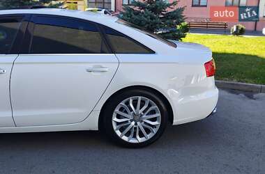 Седан Audi A6 2013 в 