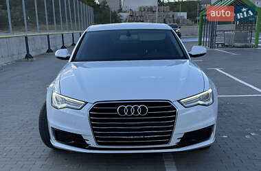Седан Audi A6 2015 в 