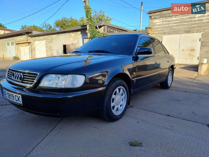 Седан Audi A6 1997 в Кривому Розі