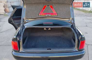 Седан Audi A6 1997 в 