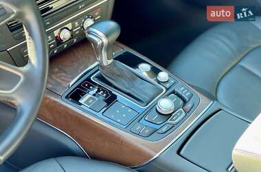 Седан Audi A6 2014 в 