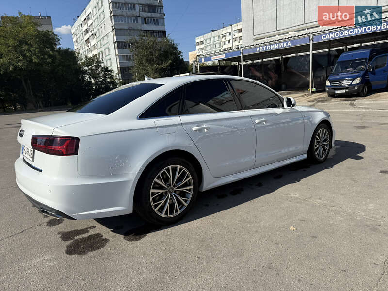 Седан Audi A6 2016 в Запорожье