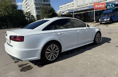 Седан Audi A6 2016 в 