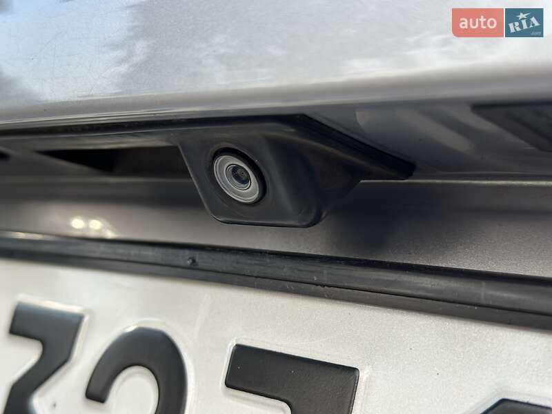 Седан Audi A6 2015 в Стрые