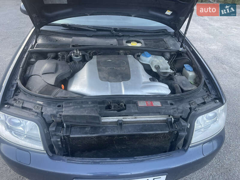 Седан Audi A6 2003 в Косове