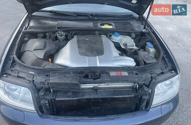 Седан Audi A6 2003 в 