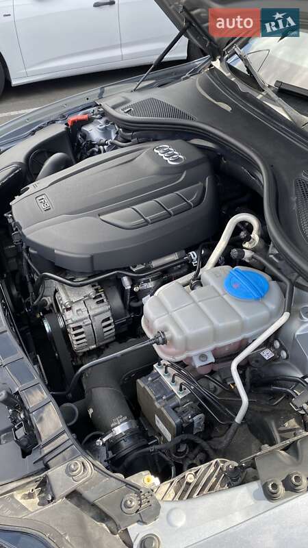 Седан Audi A6 2015 в Киеве
