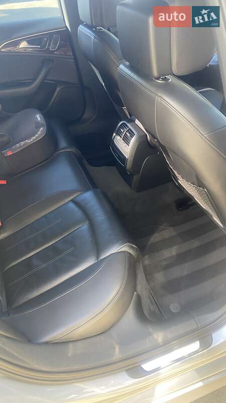 Седан Audi A6 2015 в Киеве