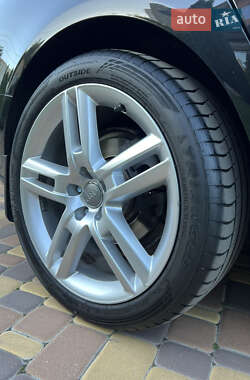 Седан Audi A6 2013 в 