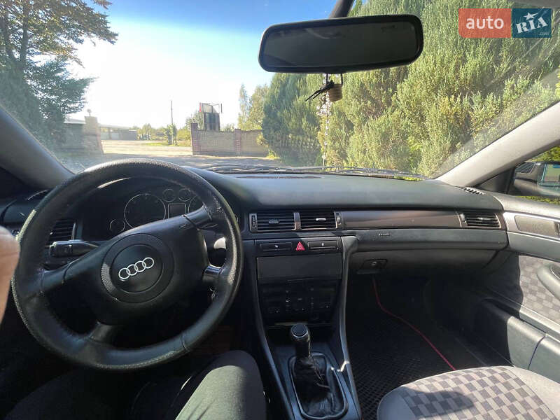 Седан Audi A6 1999 в Самборе