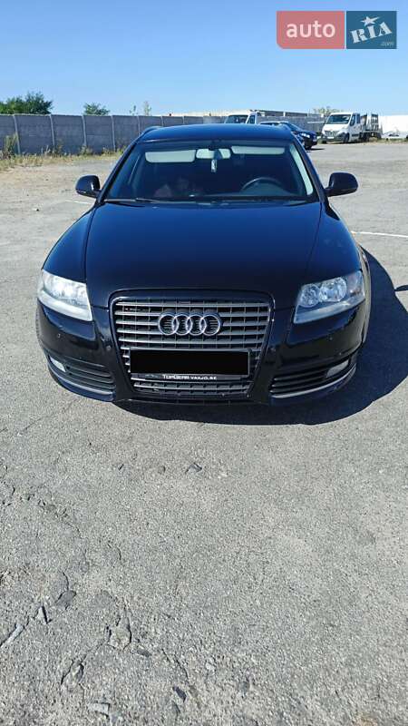Универсал Audi A6 2010 в Теплике