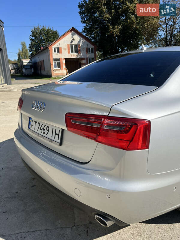 Седан Audi A6 2011 в Тячеве