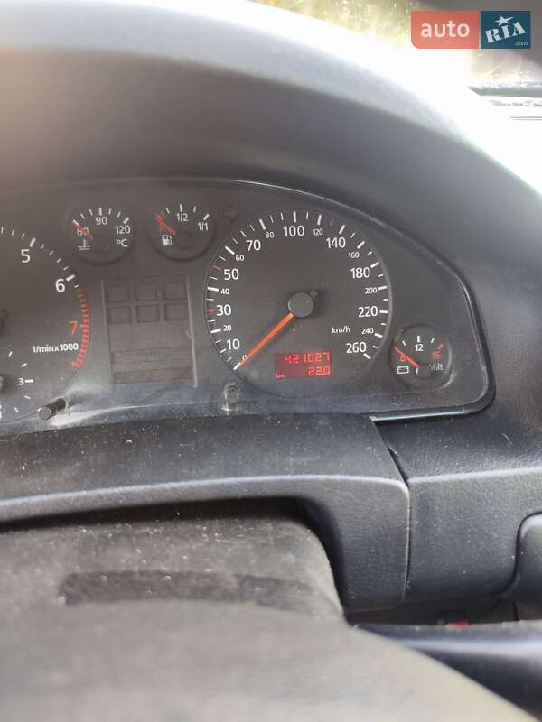 Седан Audi A6 1998 в Запорожье фото 4 Седан Audi A6 1998 в Запорожье
