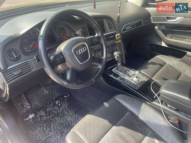 Седан Audi A6 2006 в Нововолынске