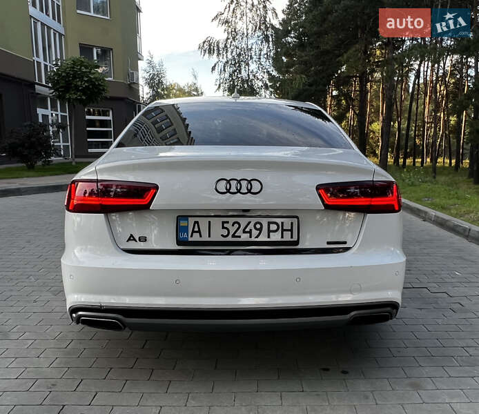 Седан Audi A6 2015 в Горішніх Плавнях